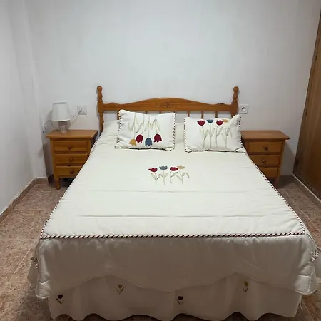 Apartment 游艇会边的大房子 *